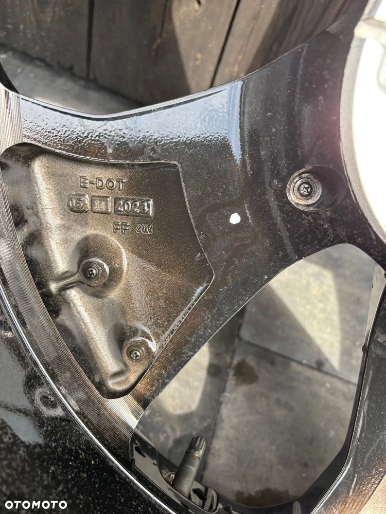 KOŁA FELGI KIA EV6 SPORTAGE 20 5x114,3 ET57 52910-CV210 OPONY 22R - 2