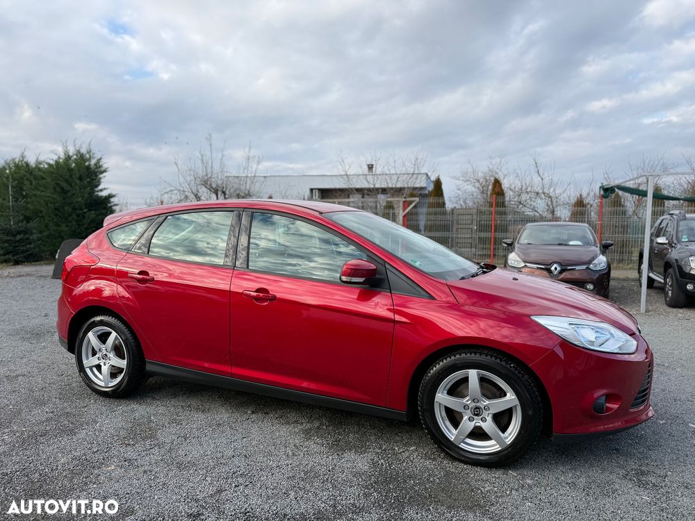 Ford Focus 1.6 TDCI DPF Trend - 10