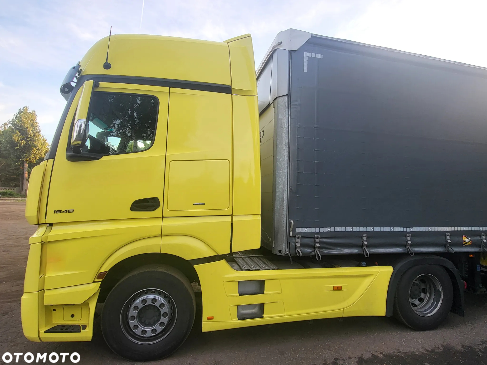 Mercedes-Benz Actros - 4
