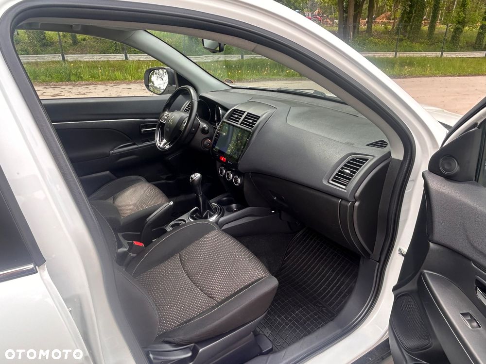 Mitsubishi ASX 1.6 Instyle NAVI AS&G - 37