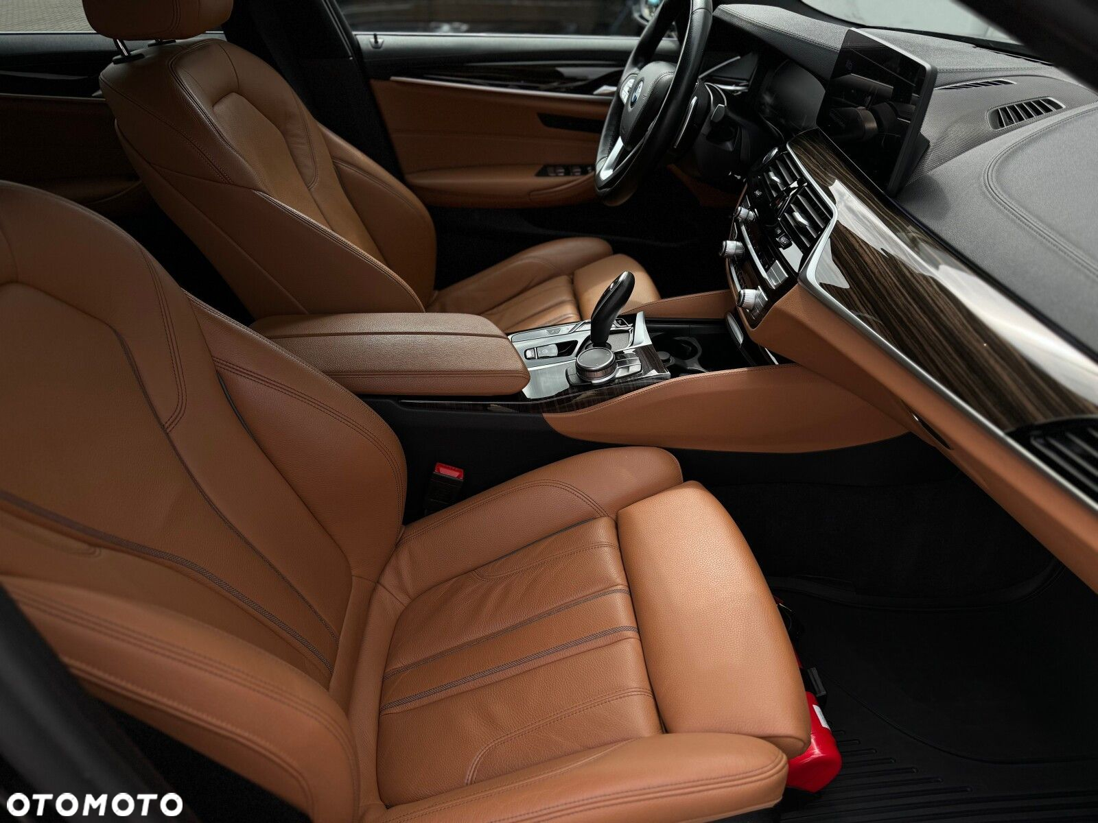 BMW Seria 5 - 12