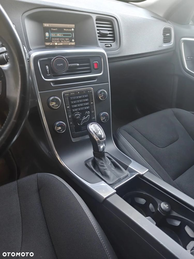 Volvo V60 - 12