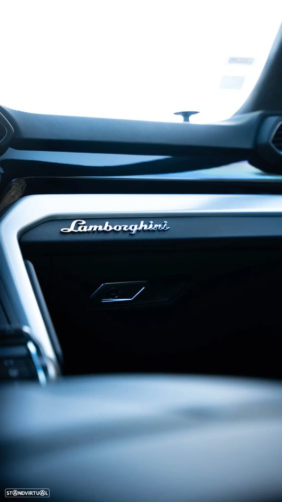 Lamborghini Urus 4.0 V8 - 24