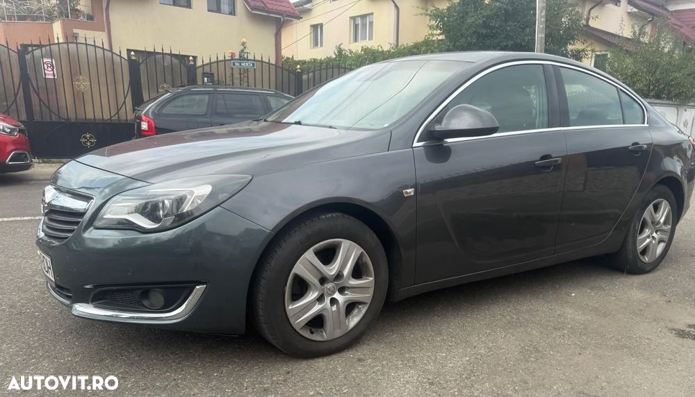 Opel Insignia 2.0 CDTI - 1