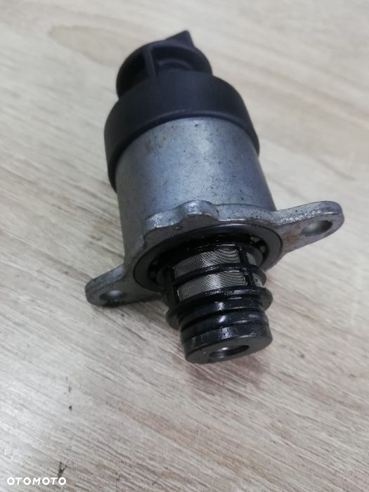 Regulator ciśnienia paliwa, zawór czujnik BMW E60 E90 F10 F01 x3 - 2