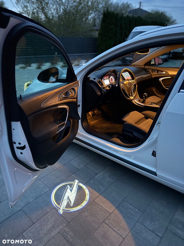 Opel Insignia 2.0 CDTI Cosmo S&S - 17