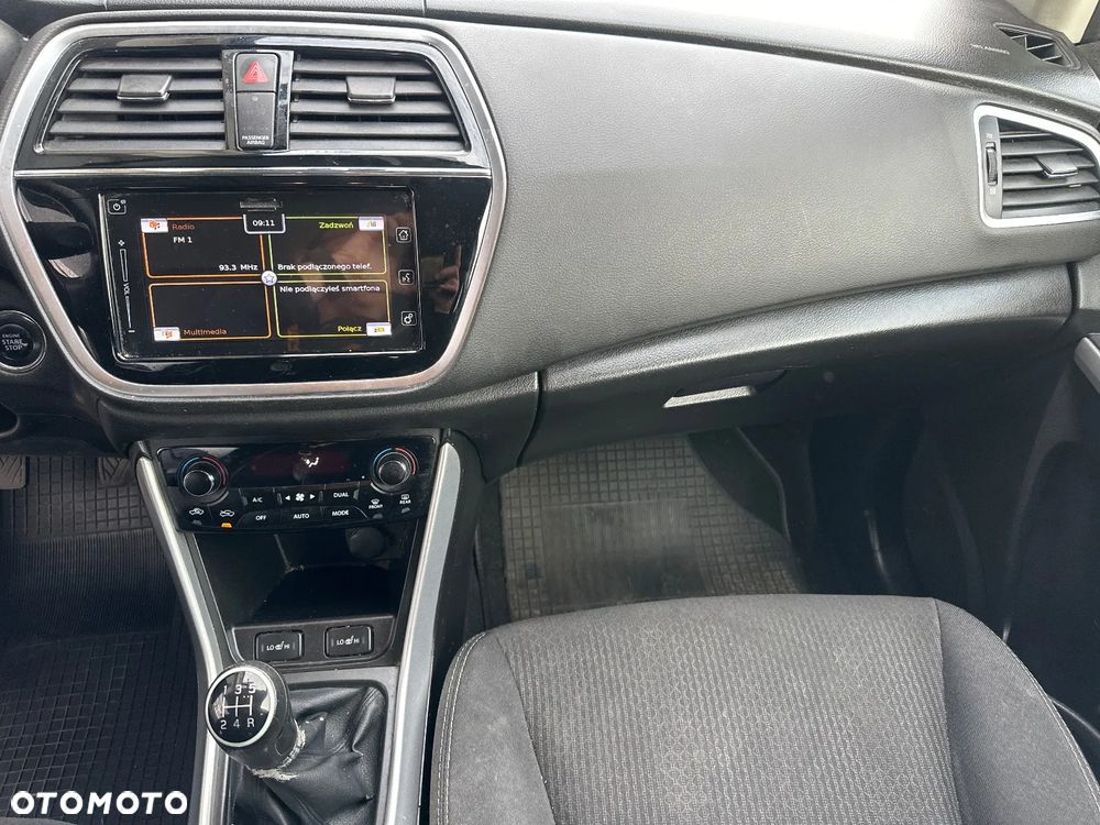 Suzuki SX4 1.5 Comfort - 8