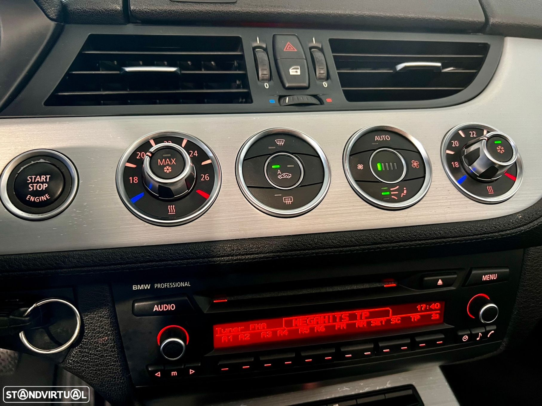 BMW Z4 23 i - 24