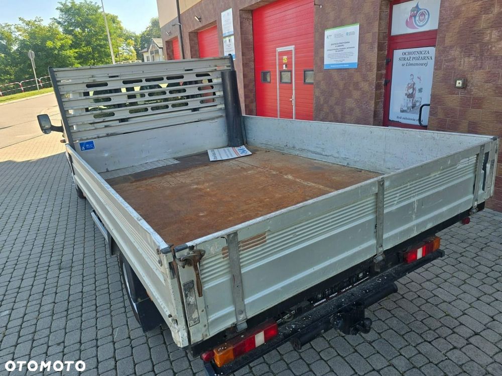 Ford Transit - 9