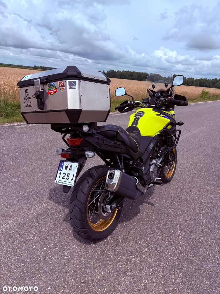 Suzuki V-STROM - 3