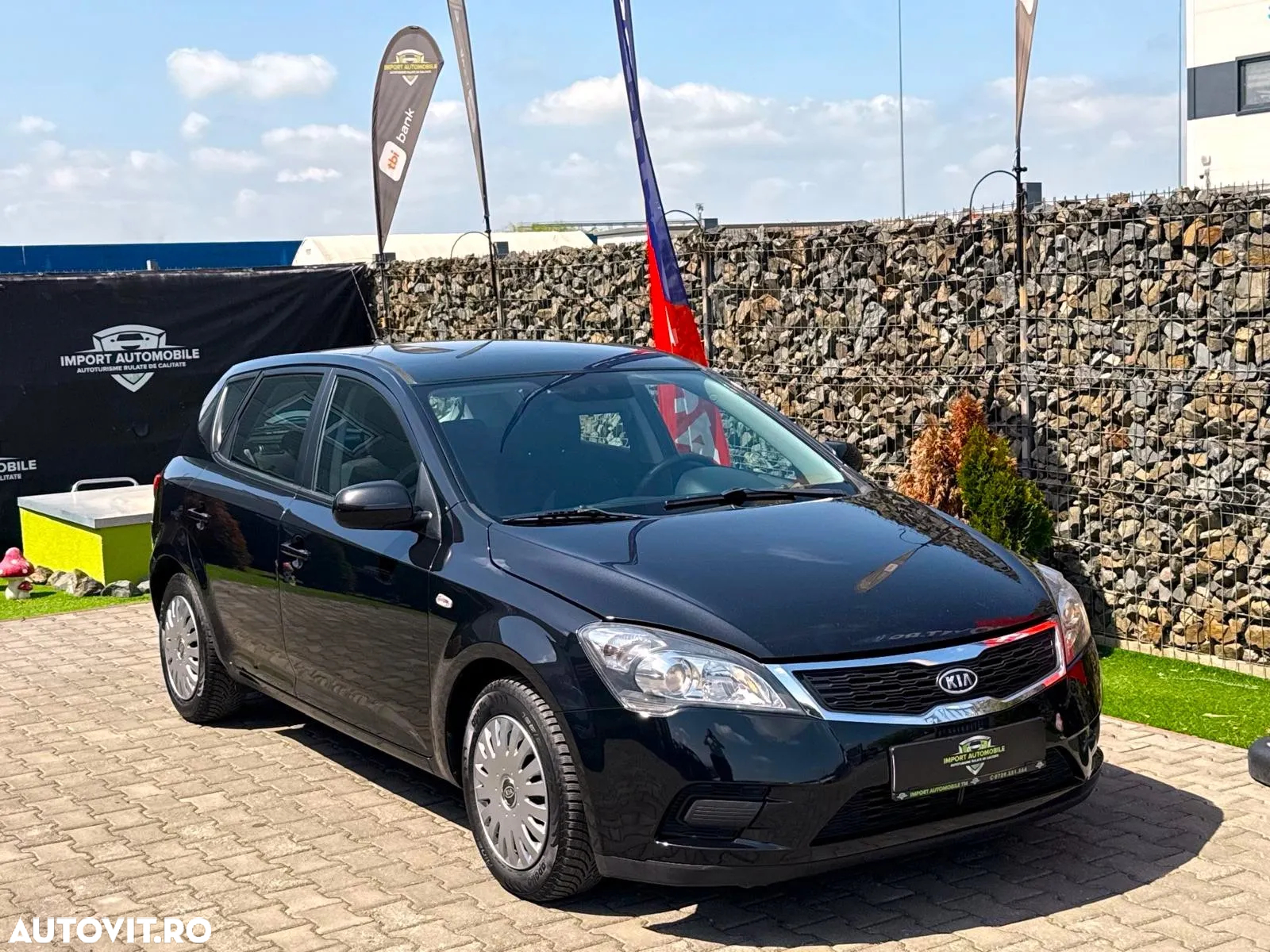 Kia Ceed - 4