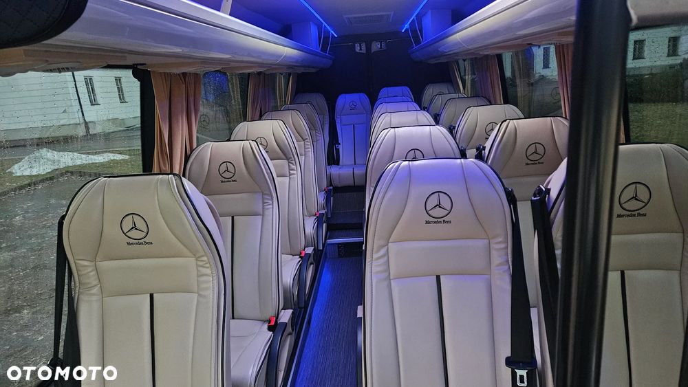 Mercedes-Benz SPRINTER - 8