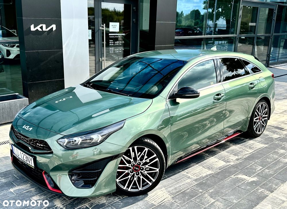 Kia ProCeed 1.6 T-GDI GT DCT - 1