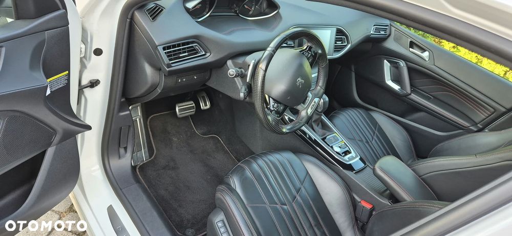 Peugeot 308 - 12