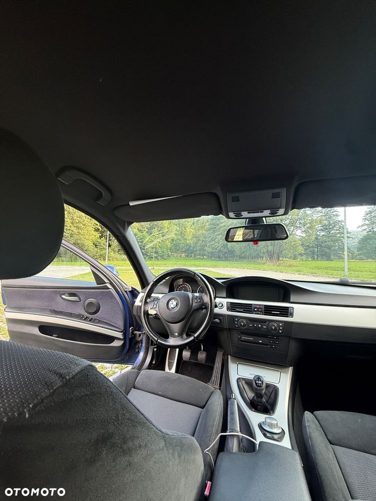 BMW Seria 3 318i - 10
