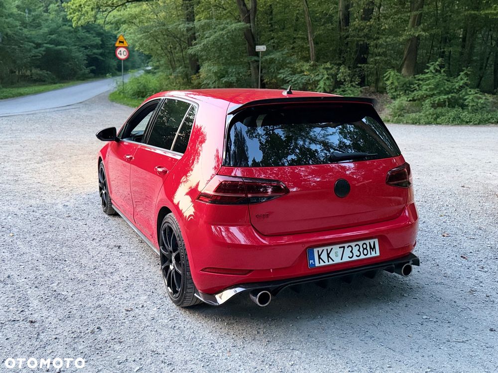 Volkswagen Golf 2.0 TSI BMT GTI Performance - 4