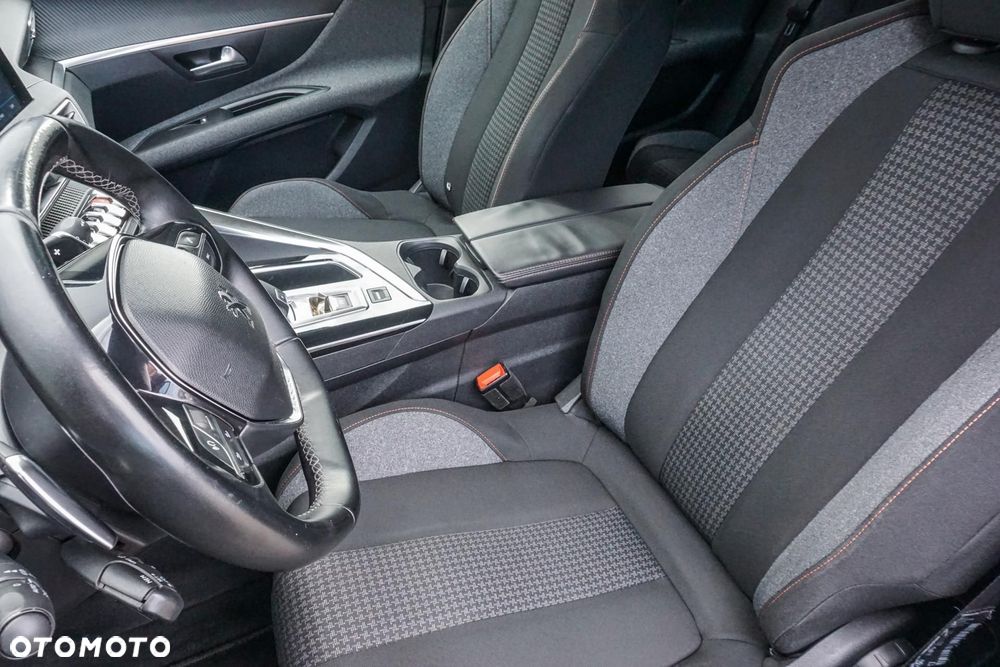 Peugeot 3008 - 10