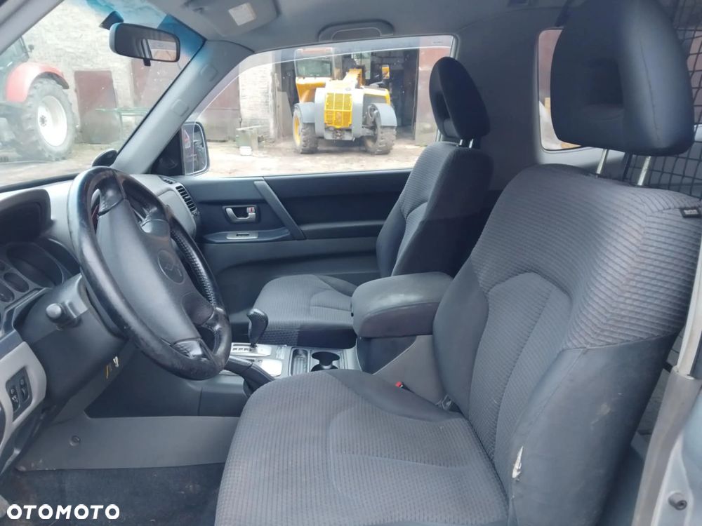 Mitsubishi Pajero 3.2 DID - 6