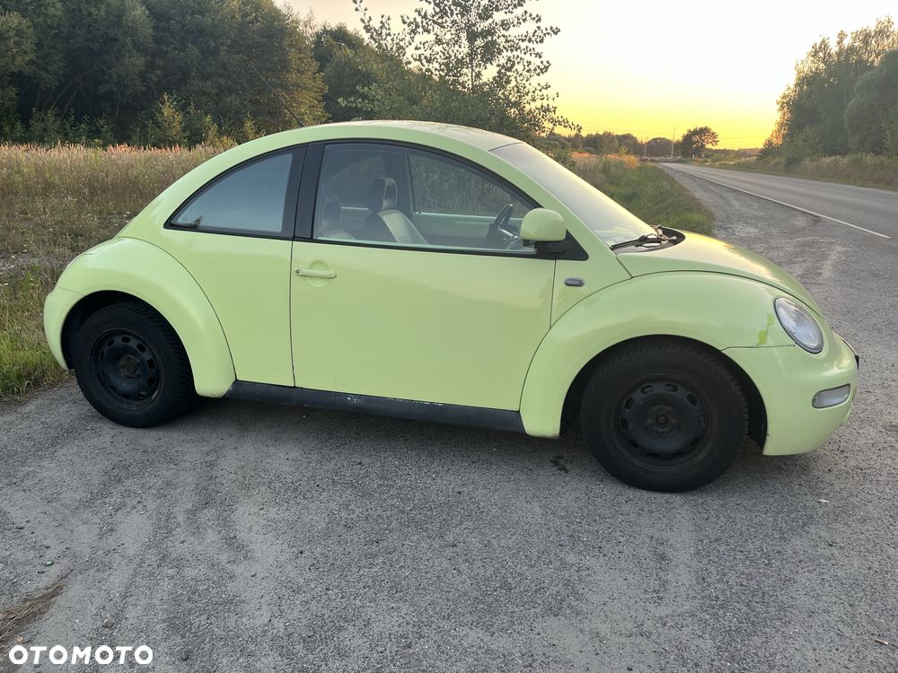 Volkswagen New Beetle - 6