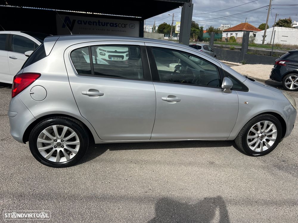 Opel Corsa 1.2 Cosmo 111 - 15