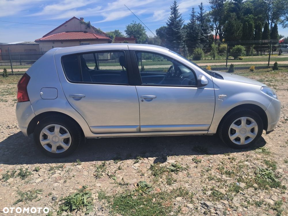 Dacia Sandero - 3
