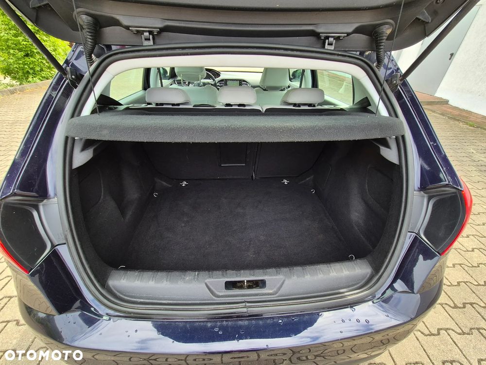 Peugeot 308 - 18