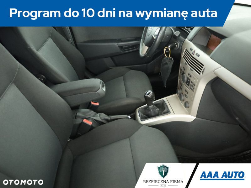 Opel Astra - 8