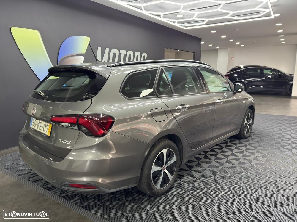 Fiat Tipo Station Wagon 1.6 M-Jet Lounge Tech J17 - 5
