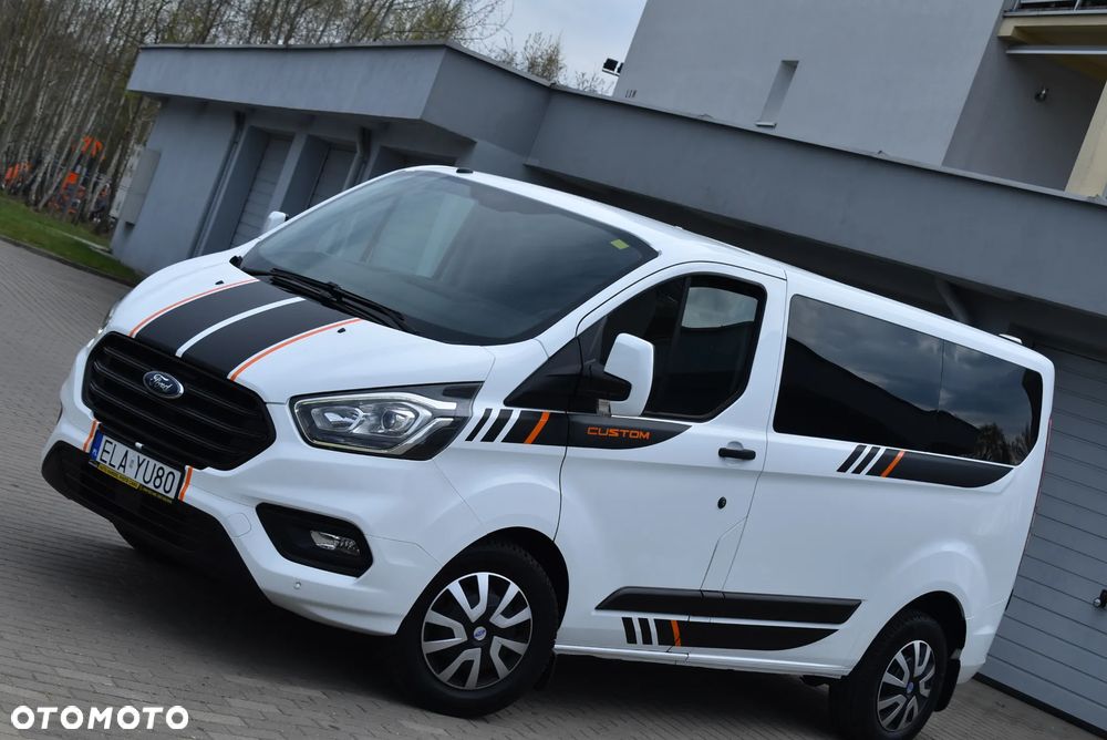 Ford Transit Custom - 1