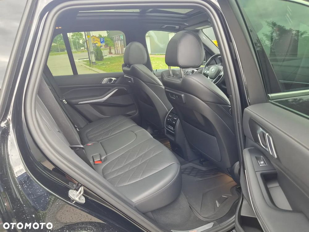 BMW X5 xDrive45e - 23