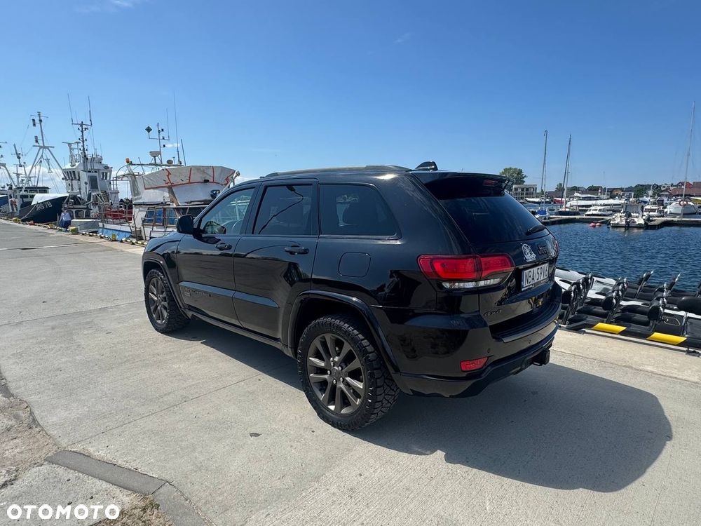 Jeep Grand Cherokee - 3