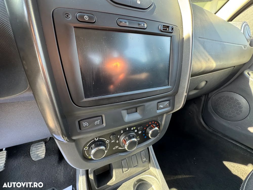 Dacia Duster TCe 125 4x2 Laureate - 22