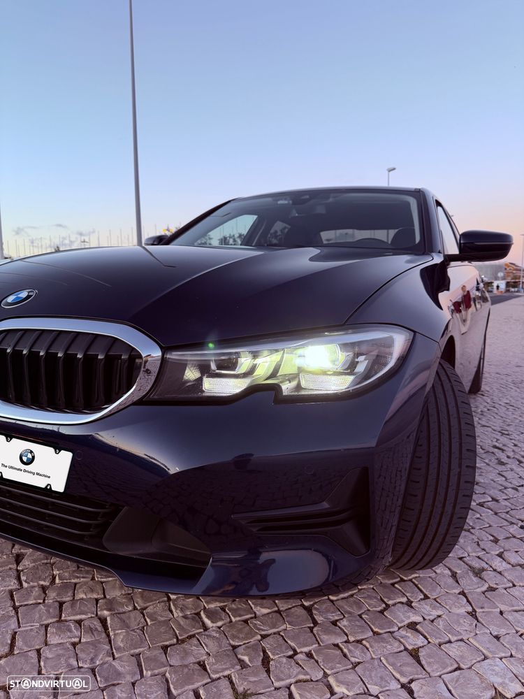 BMW 318 d Auto - 9