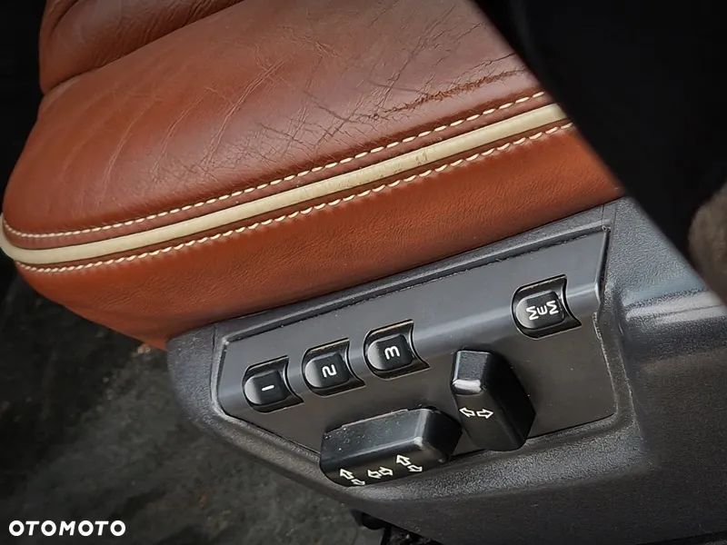 Volvo XC 90 3.2 AWD Kinetic - 22