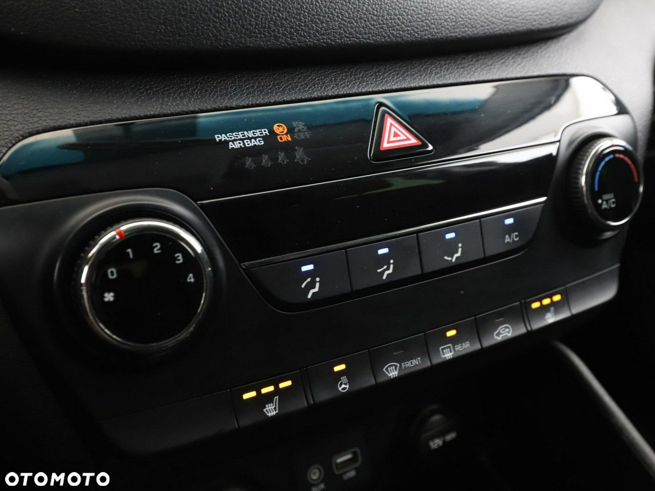 Hyundai Tucson blue 1.6 GDi 2WD Trend - 25