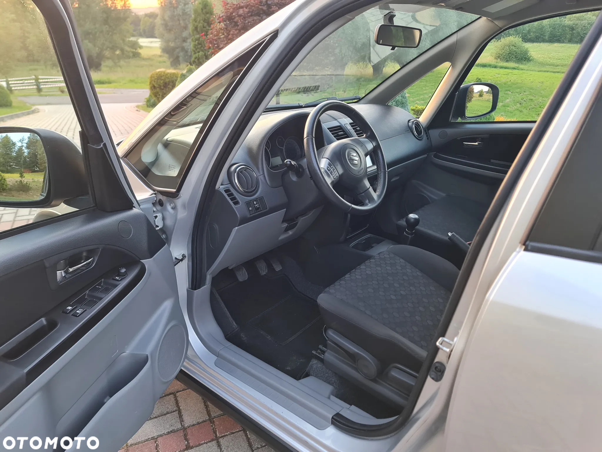 Suzuki SX4 - 9