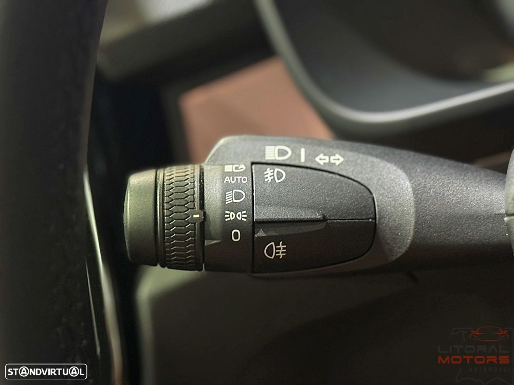Volvo XC 40 T5 Recharge DKG Plus Dark - 23
