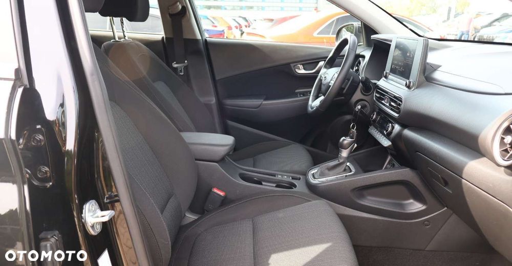 Hyundai Kona - 13