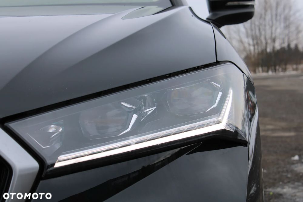 Skoda Superb 2.0 TDI SCR 4x4 L&K DSG - 5