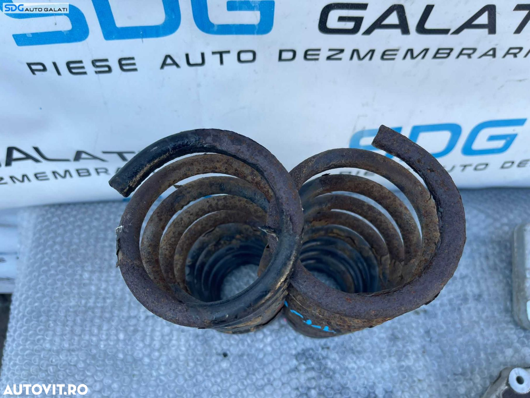 Set Arc Arcuri Spate Stanga Dreapta Kia Ceed Break SW 2006 - 2013 - 3