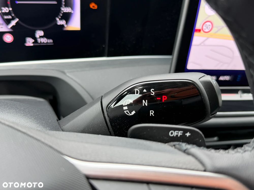 Volkswagen Passat Variant 1.5 TSI ACT mHEV Business Plus DSG - 20