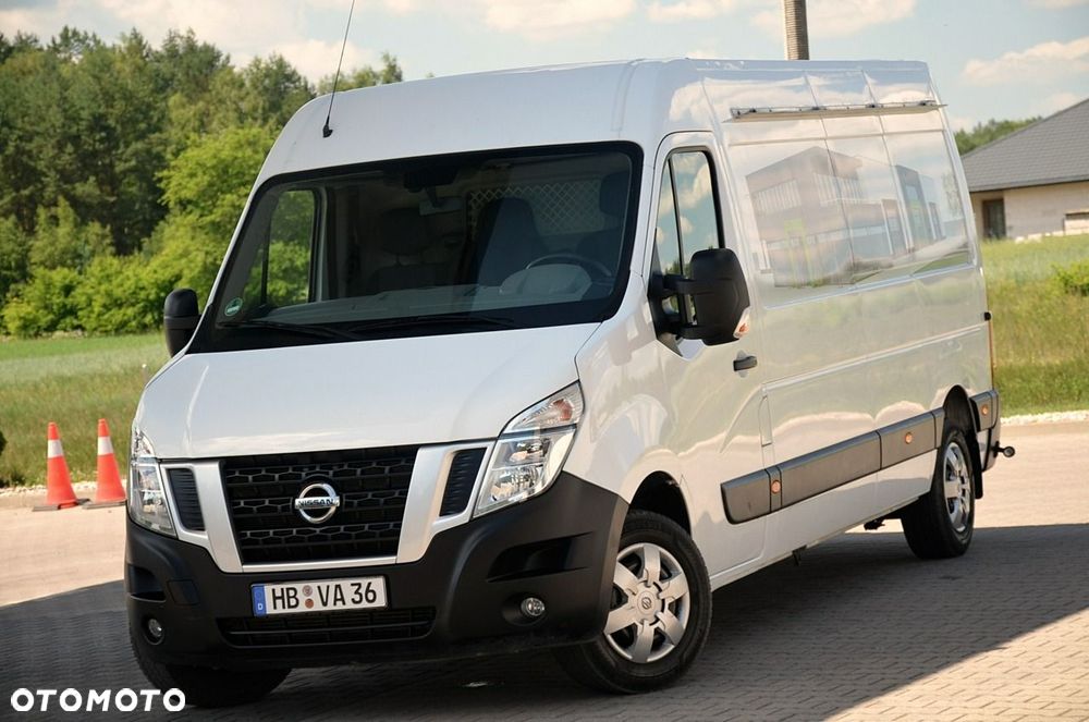 Nissan NV 400 - 5