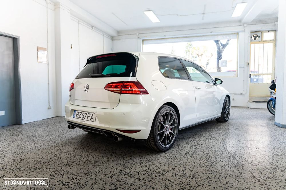 VW Golf GTI Performance BlueMotion DSG - 5