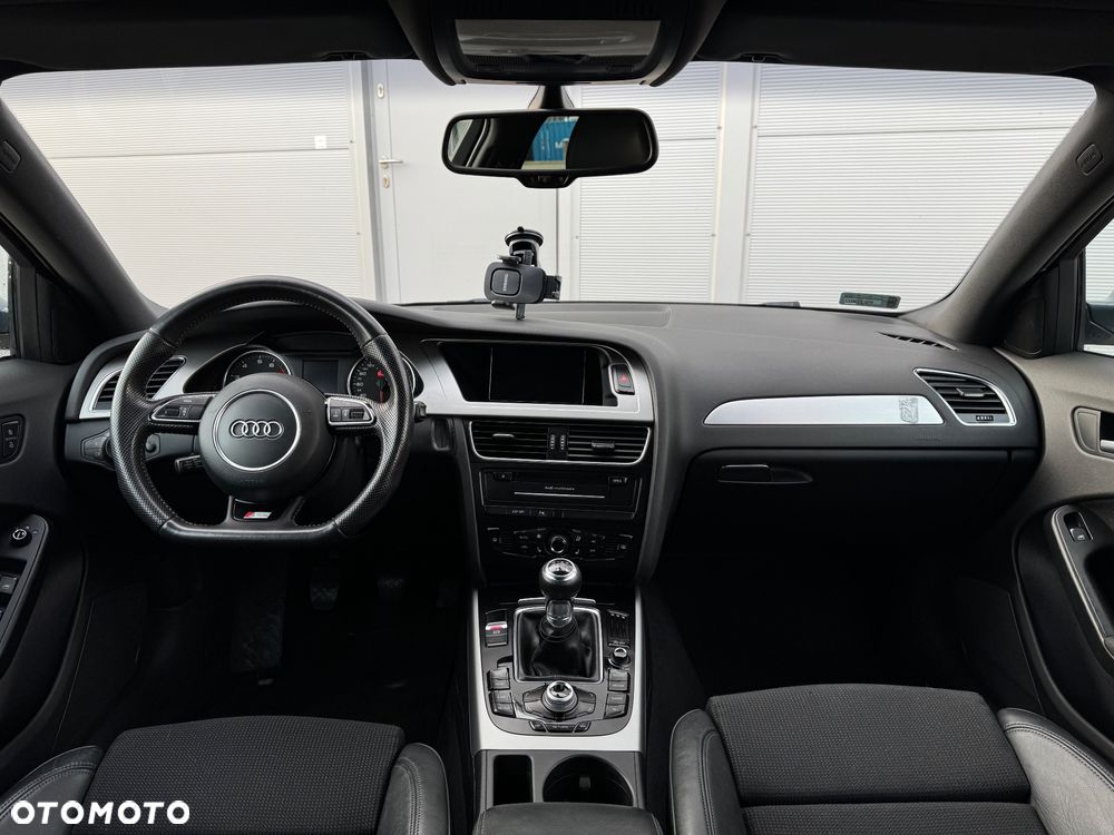 Audi A4 Avant 2.0 TFSI S line Sportpaket (plus) - 12