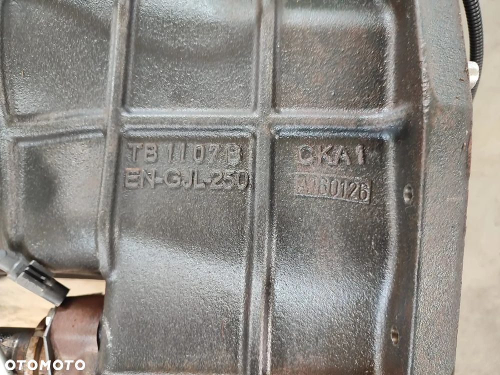 Skrzynia biegów TB0820F37505900 VALTRA N123 - 11