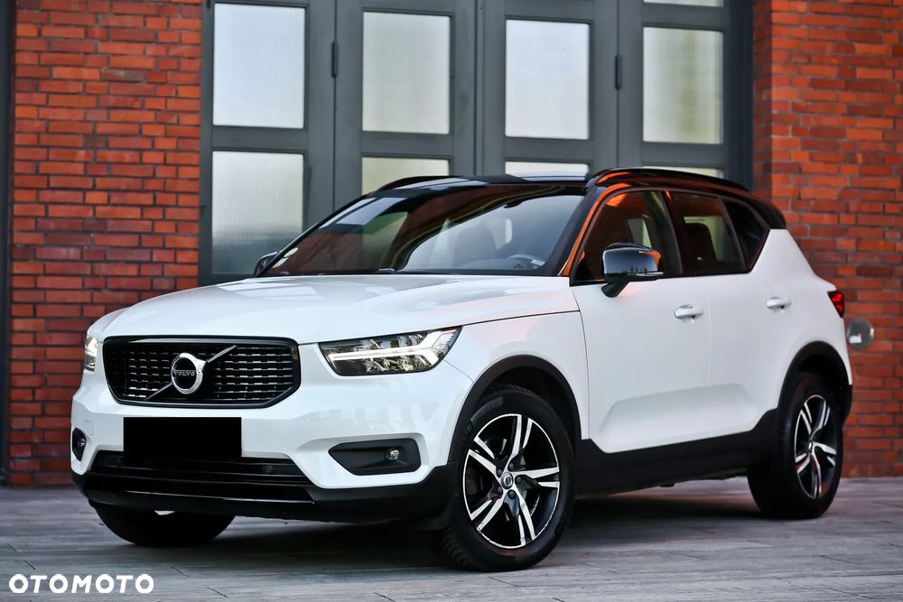 Volvo XC 40 D4 AWD Geartronic R-Design - 6