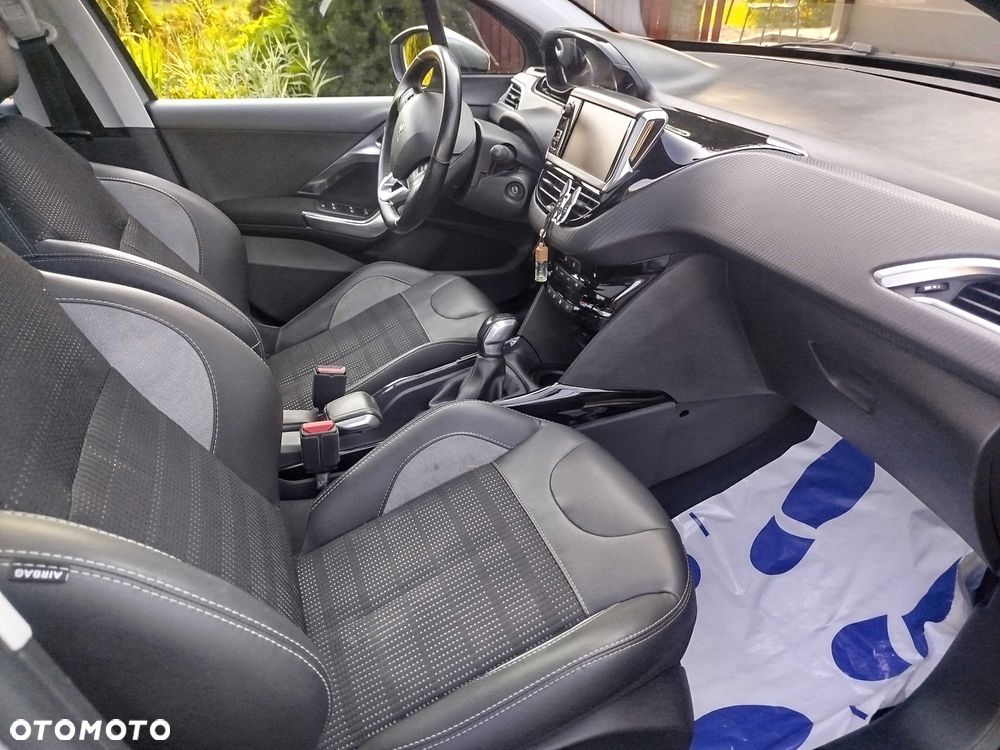 Peugeot 2008 - 6