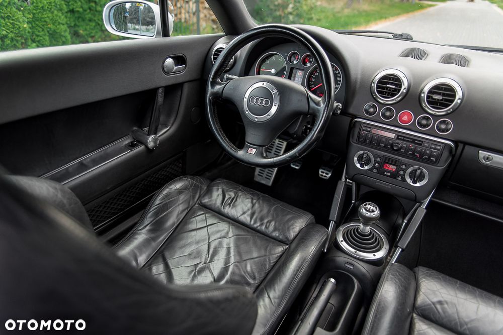 Audi TT Coupé 1.8T - 37