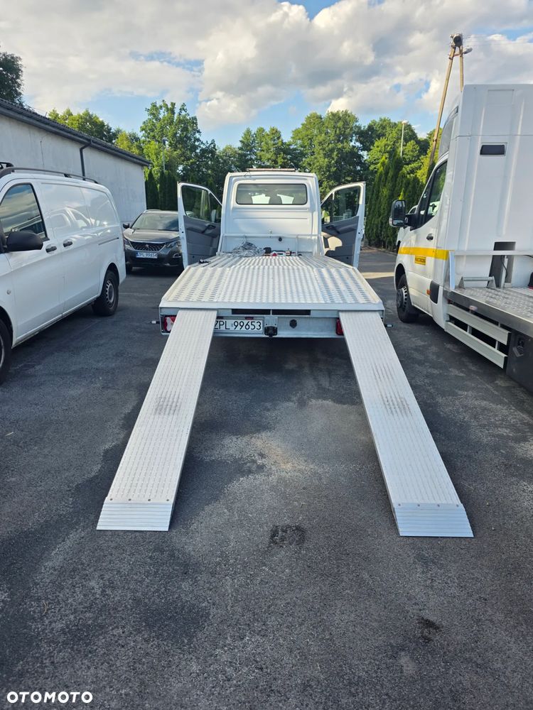 Mercedes-Benz Sprinter - 6