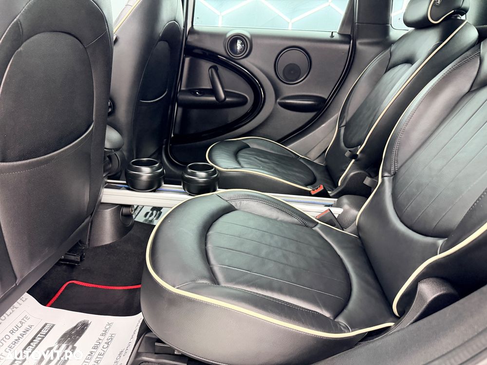 Mini Countryman Cooper D ALL4 - 11